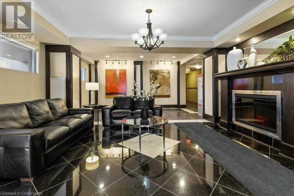 539 BELMONT Avenue W Unit# 1004, #1004