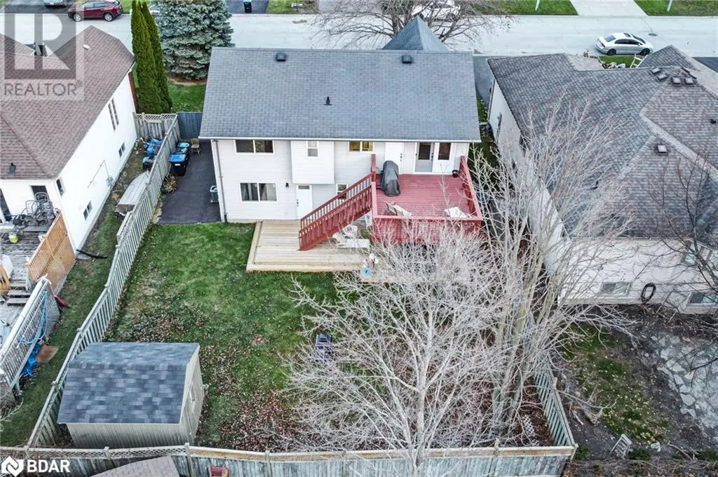 12 RIVERDALE Drive