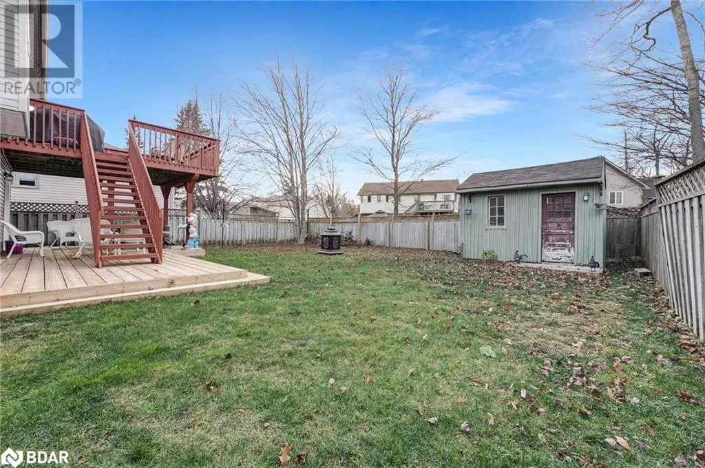 12 RIVERDALE Drive