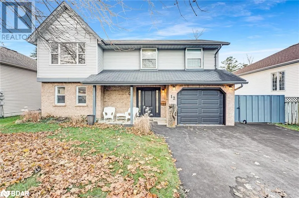 12 RIVERDALE Drive