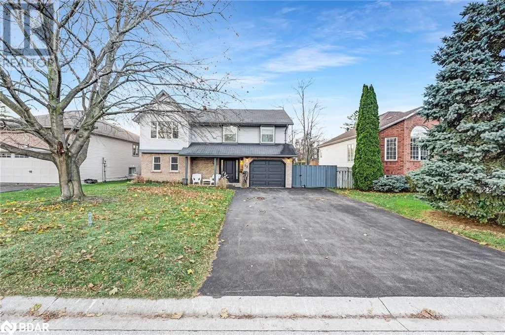 12 RIVERDALE Drive