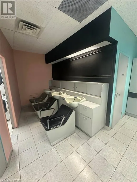 86 MALL Road Unit# B1, #B1