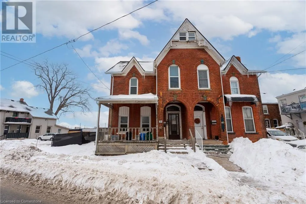 42 NIAGARA Street
