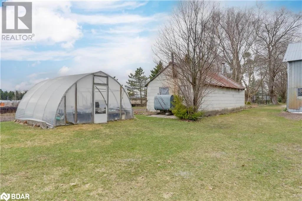 7089 5TH Sideroad