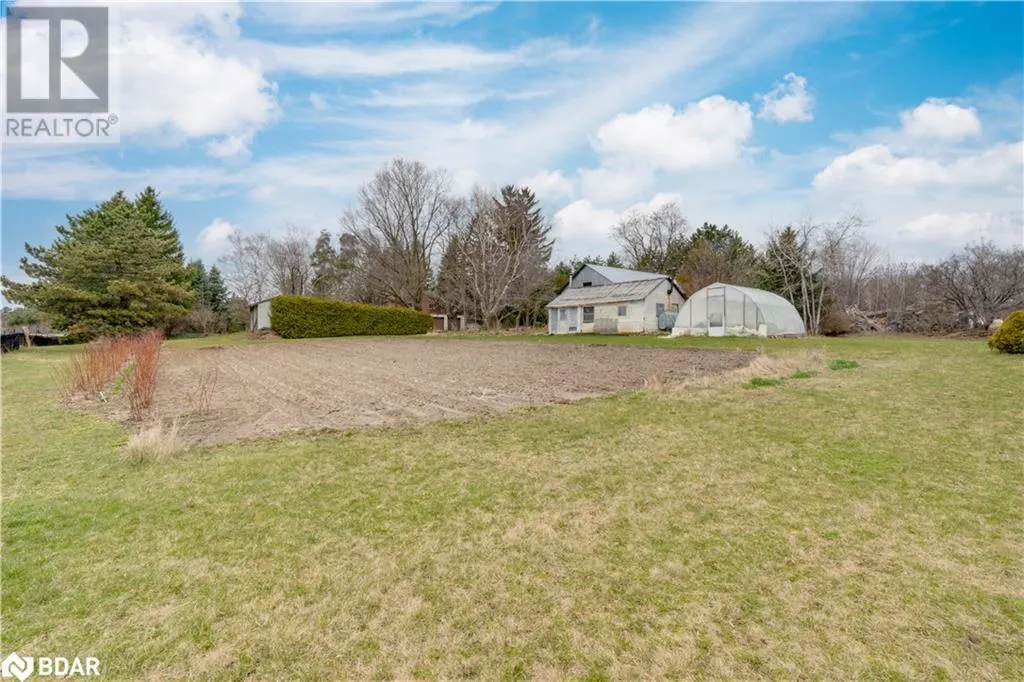 7089 5TH Sideroad