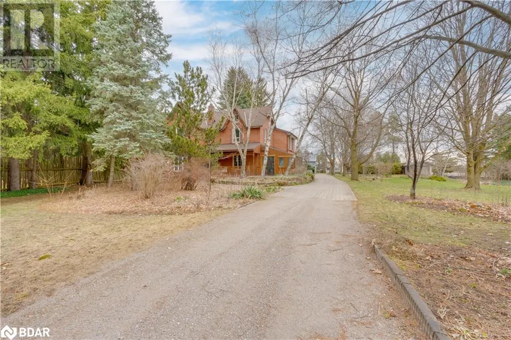 7089 5TH Sideroad