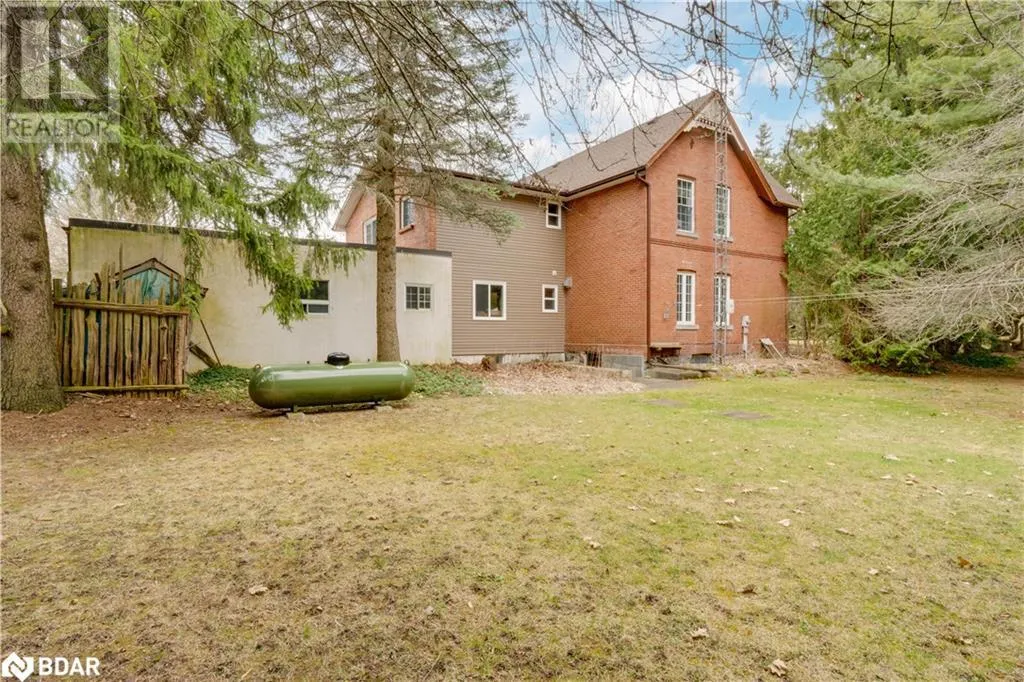 7089 5TH Sideroad