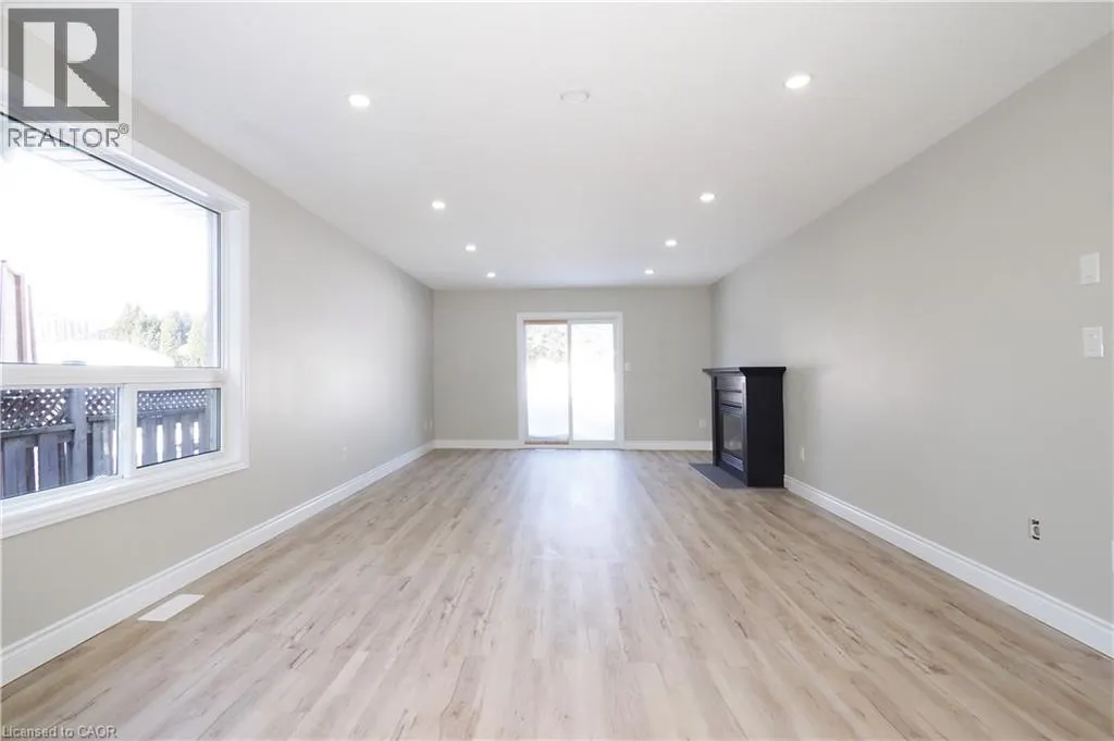 34 ROBB Road