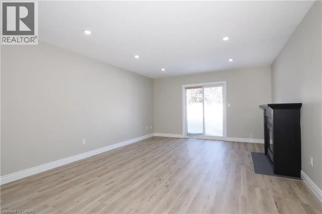34 ROBB Road
