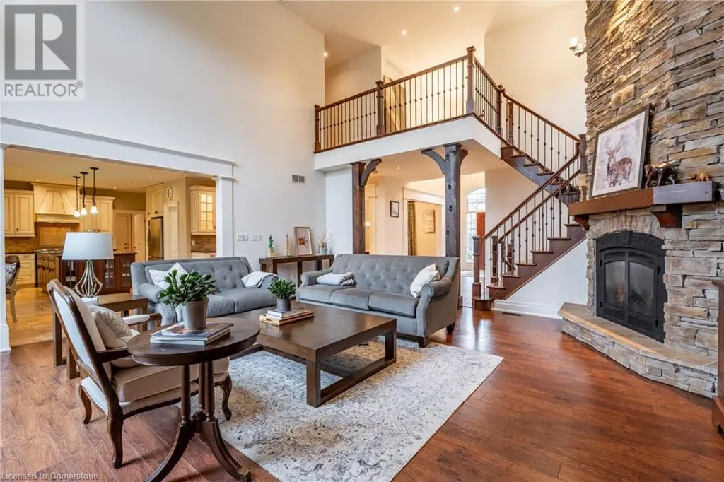 2 BUNNY GLEN Drive
