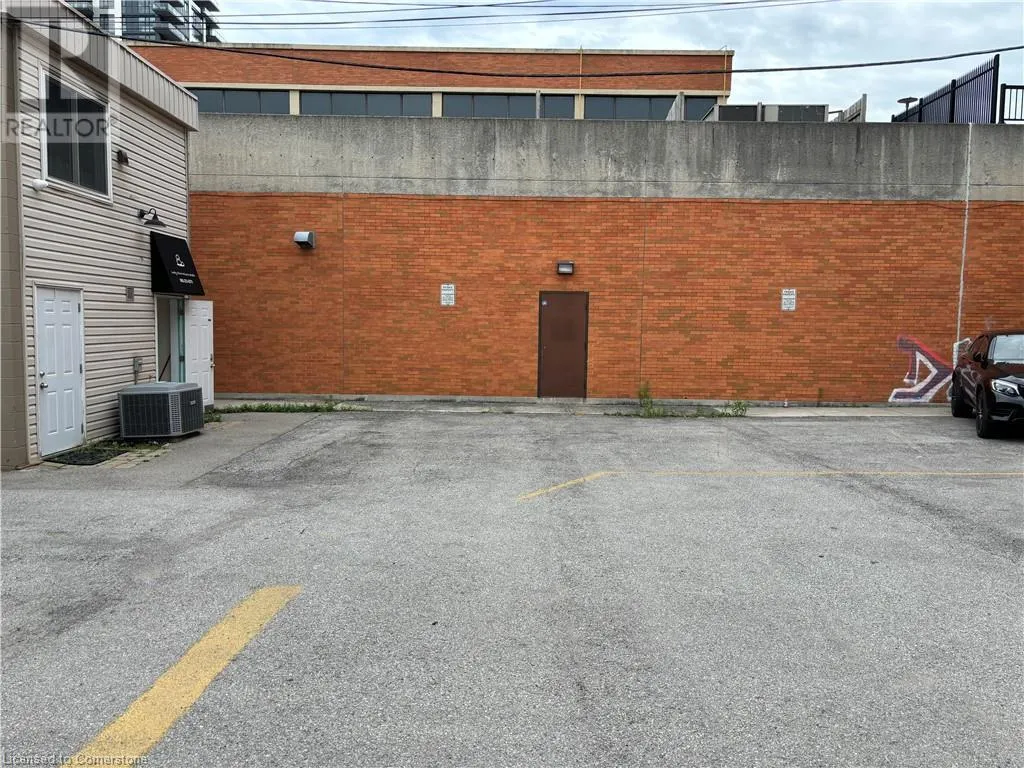 468 BRANT Street