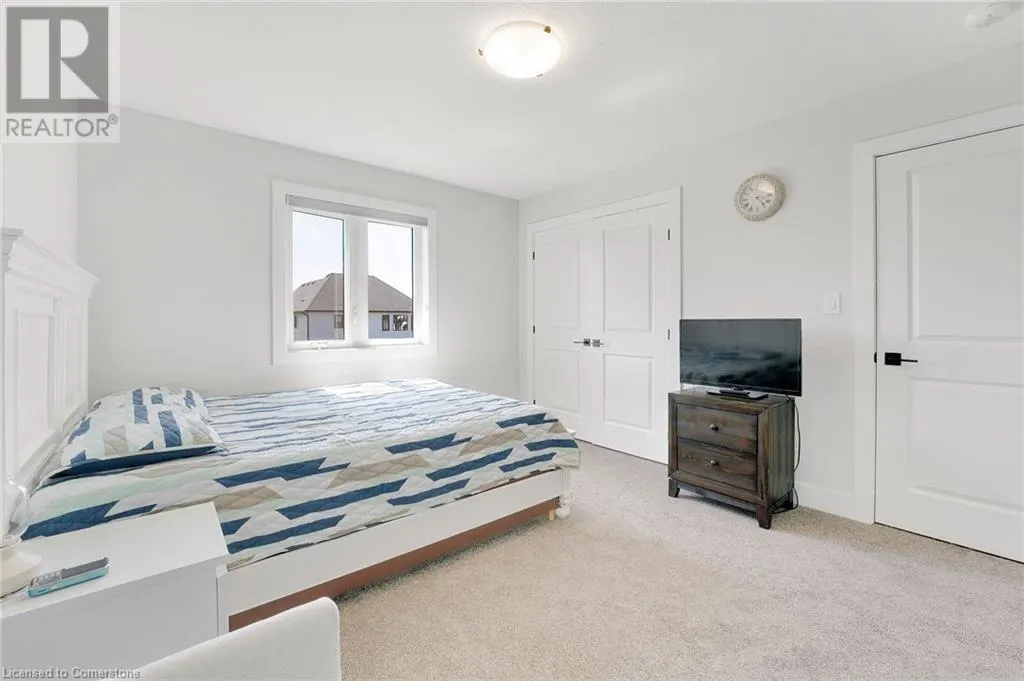 7266 SILVER CREEK Circle