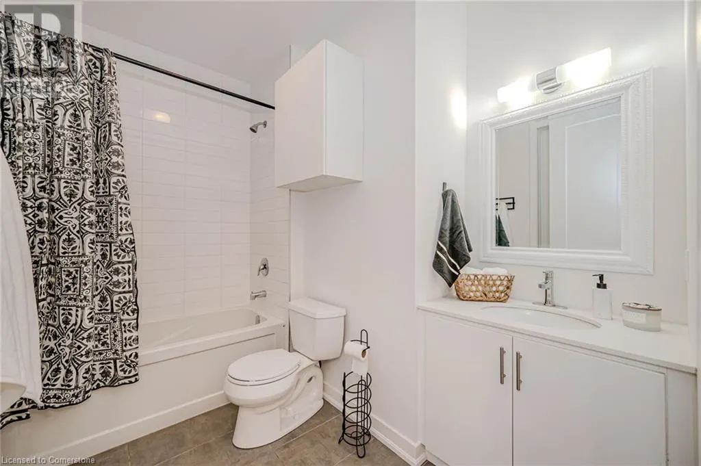 4040 UPPER MIDDLE Road Unit# 106, #106