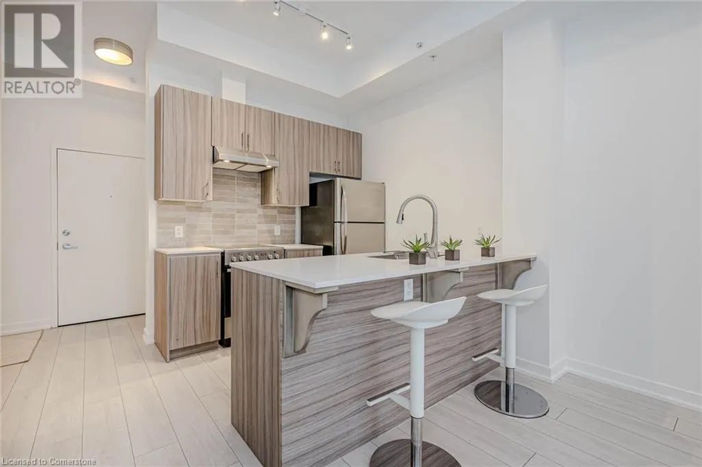 4040 UPPER MIDDLE Road Unit# 106, #106