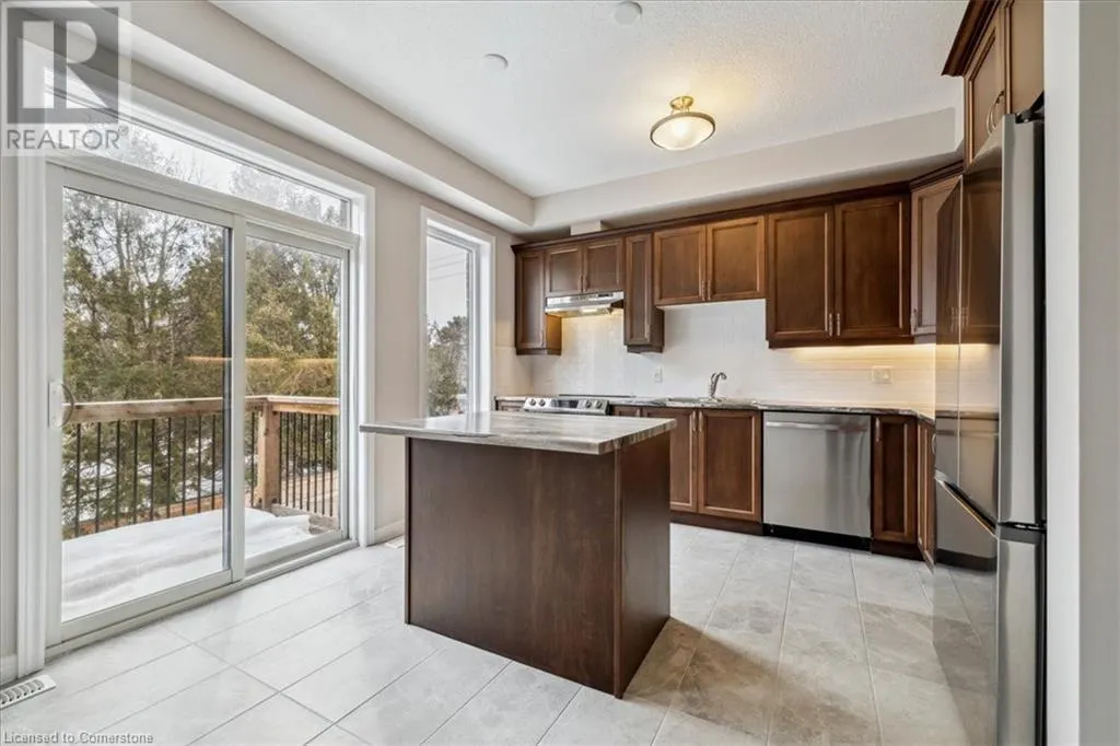 445 ONTARIO Street S Unit# 48, #48