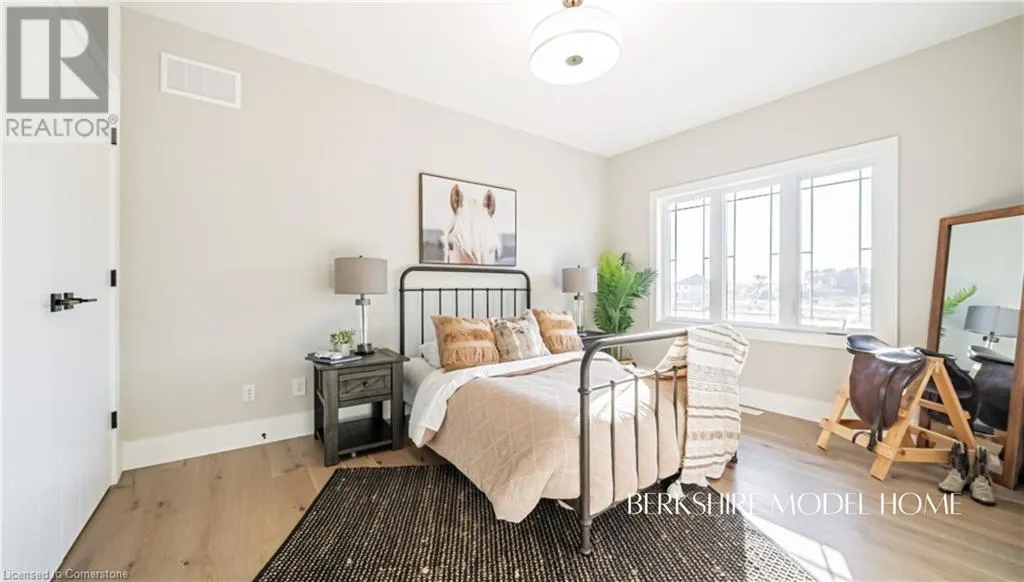 33 WORKMAN Crescent