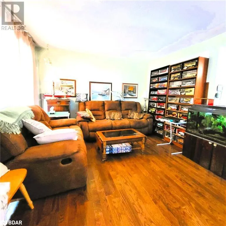 104 BARONWOOD Court Unit# 104, #104