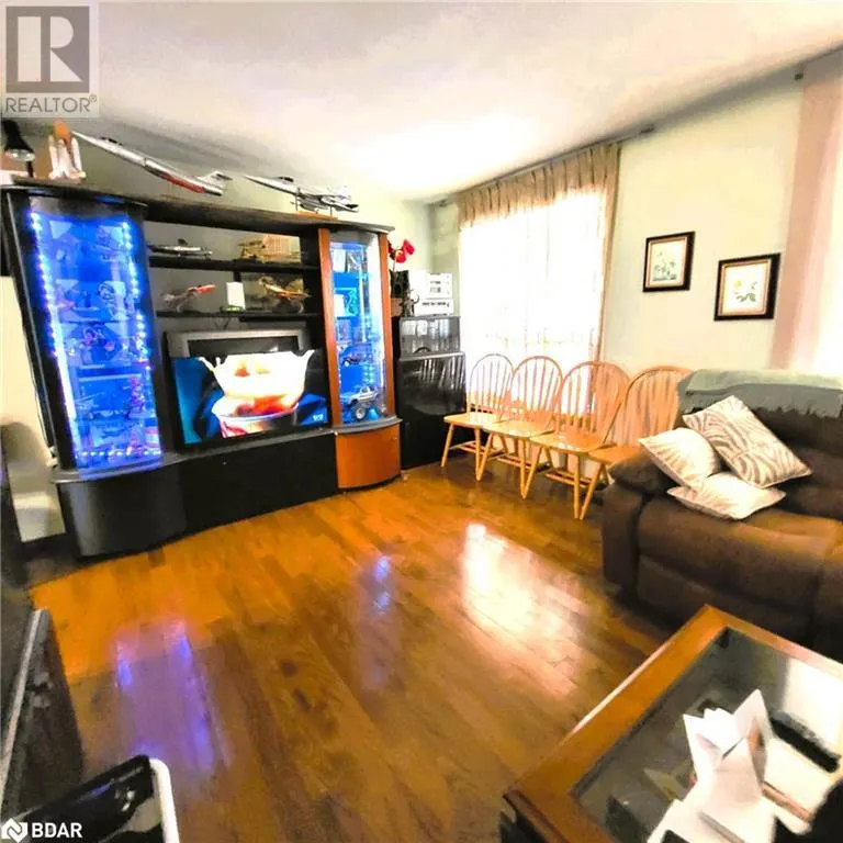 104 BARONWOOD Court Unit# 104, #104