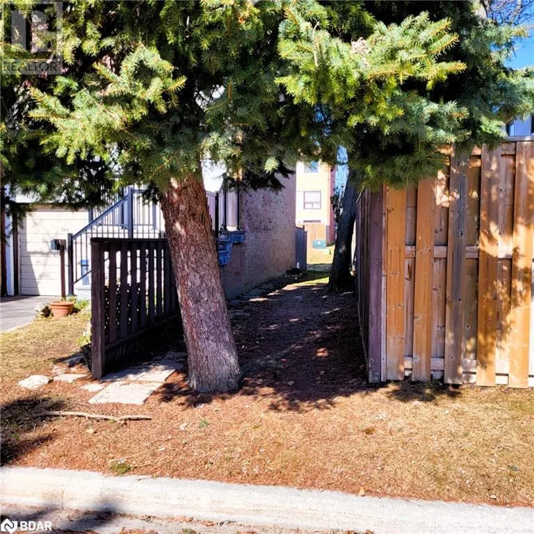 104 BARONWOOD Court Unit# 104, #104