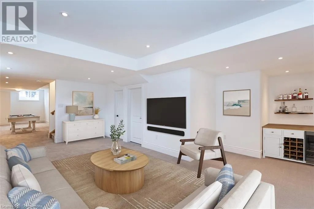 42 HUTCHISON Road