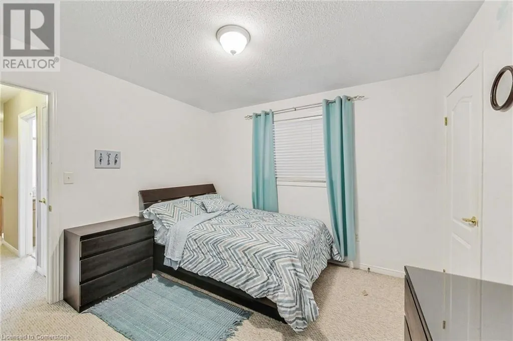 86 GLENDARLING Crescent