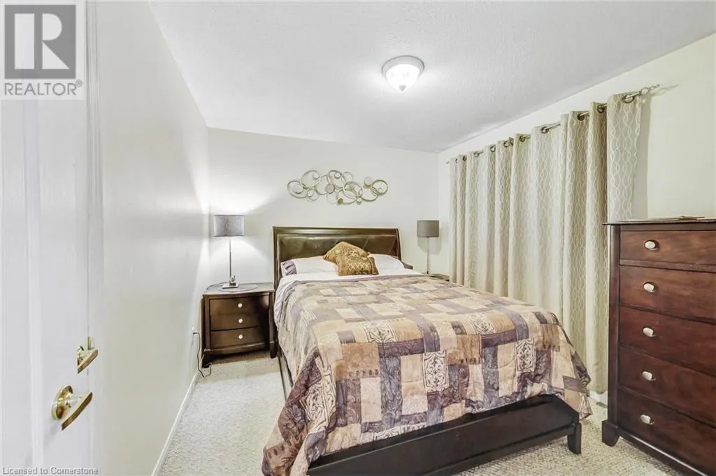 86 GLENDARLING Crescent
