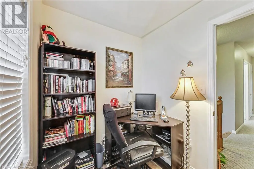 86 GLENDARLING Crescent