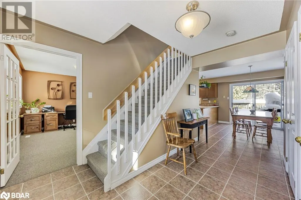 11 MAPLE Court