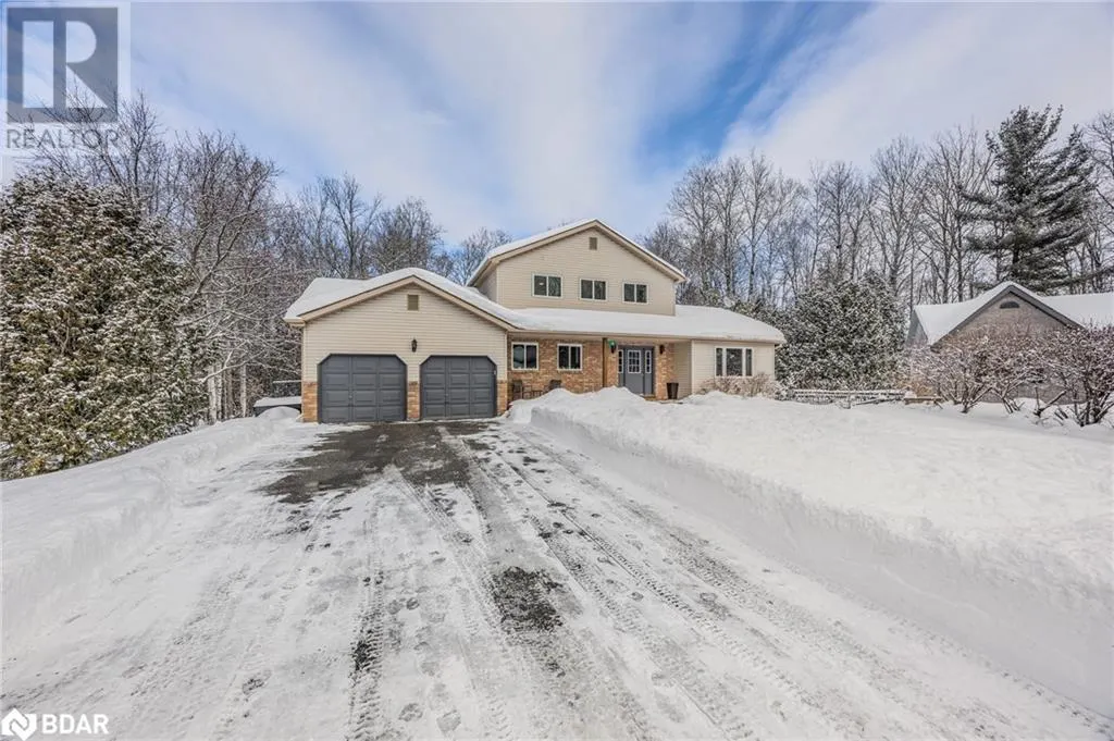 11 MAPLE Court