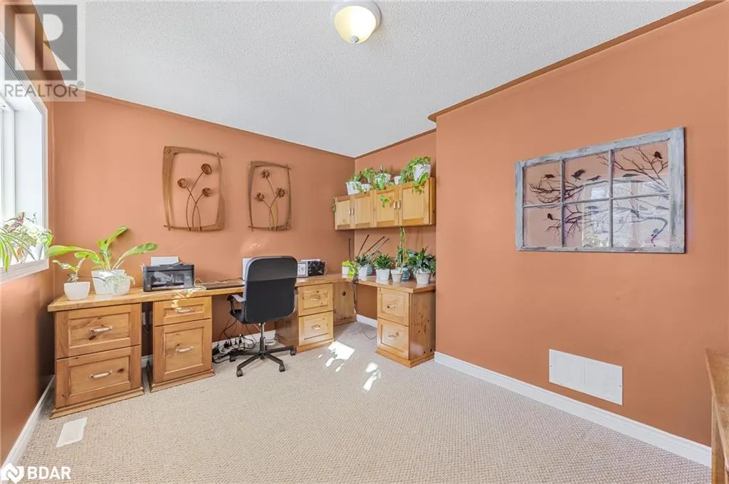 11 MAPLE Court