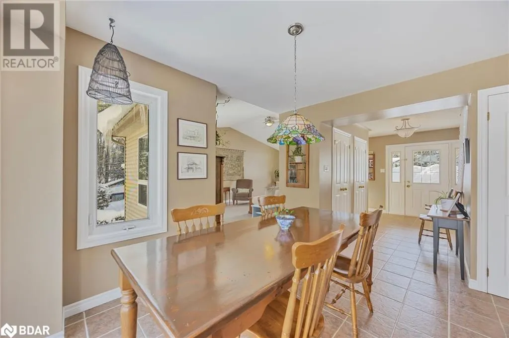 11 MAPLE Court