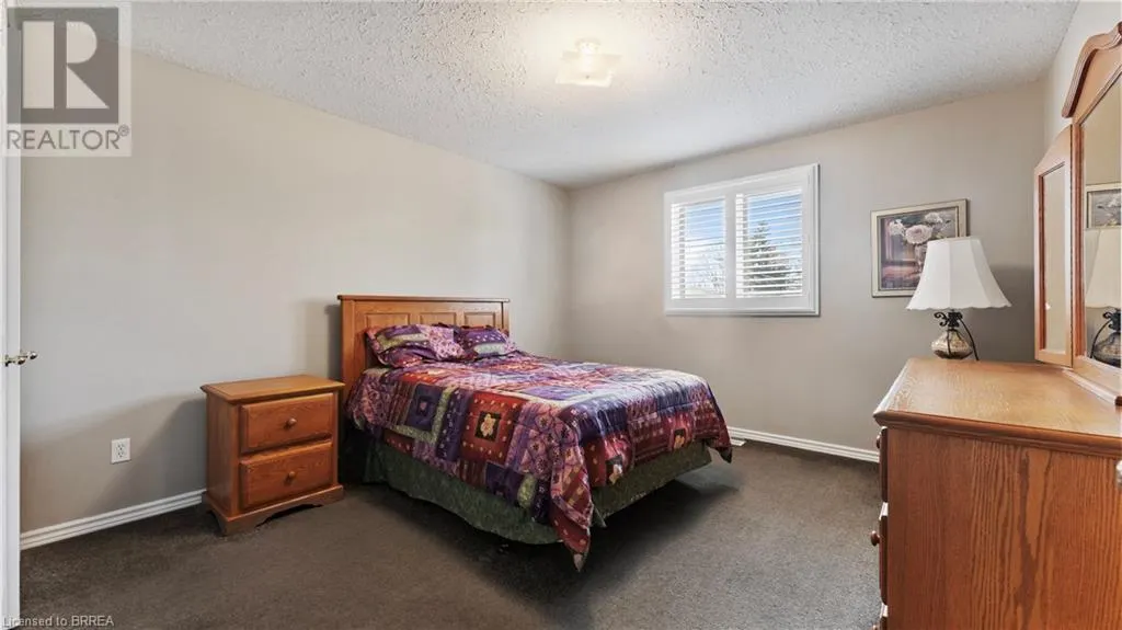 73 MORTON Avenue Unit# 4, #4