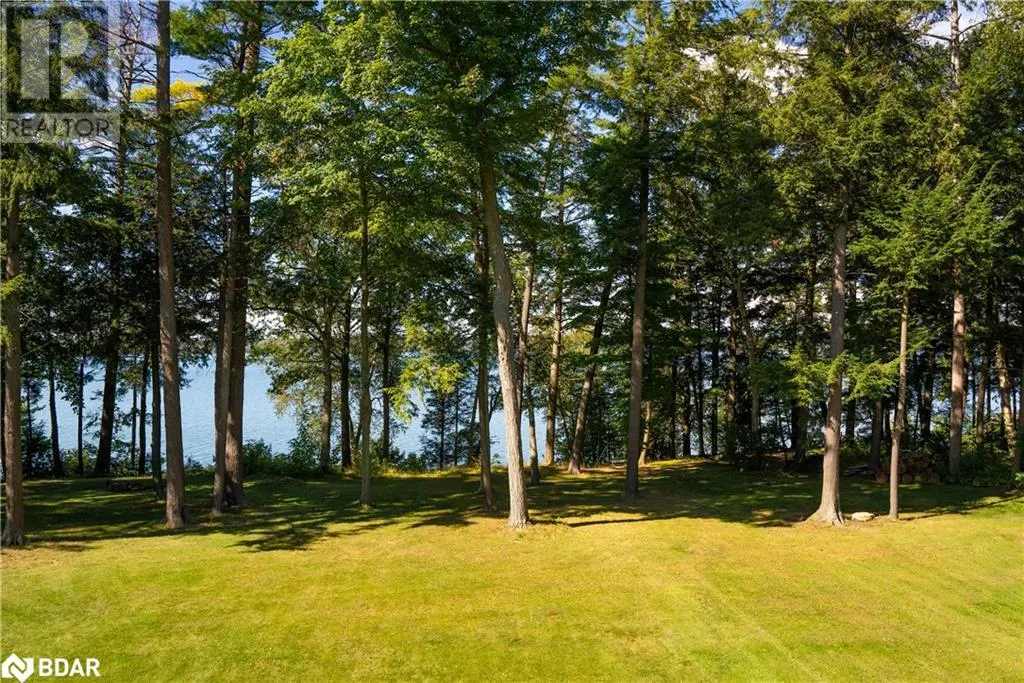 1220 SHOREVIEW Drive
