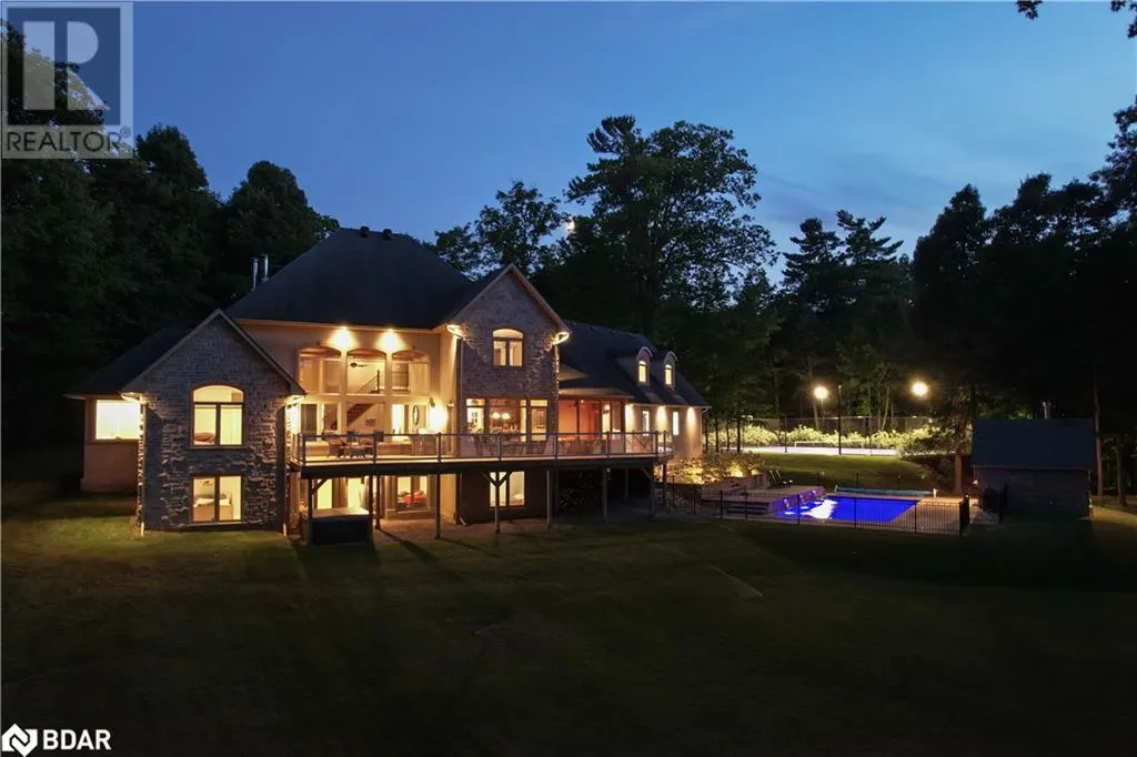 1220 SHOREVIEW Drive