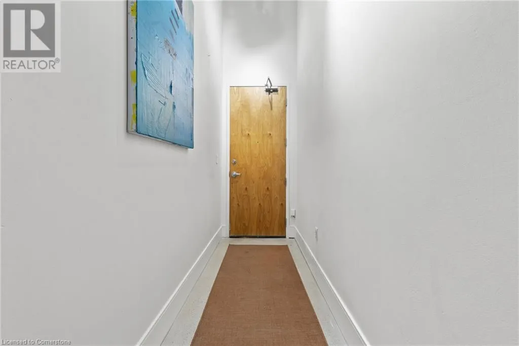 66 BAY Street S Unit# 105, #105