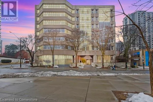 66 BAY Street S Unit# 105, #105