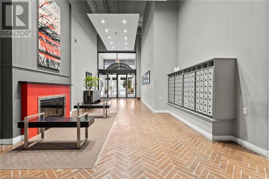 66 BAY Street S Unit# 105, #105