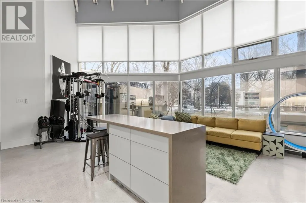 66 BAY Street S Unit# 105, #105