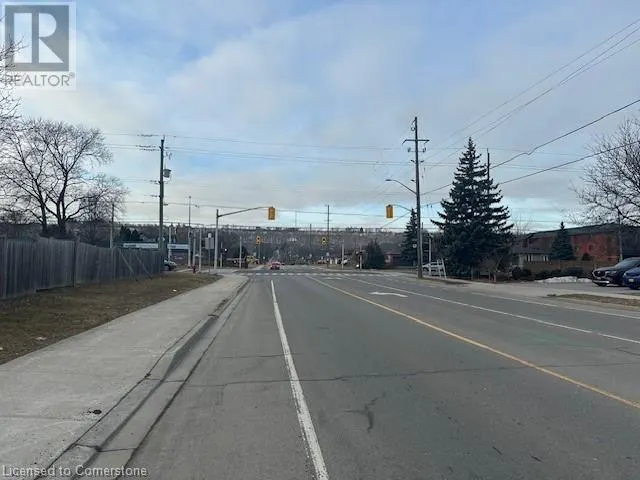 176 MILLEN ROAD Avenue