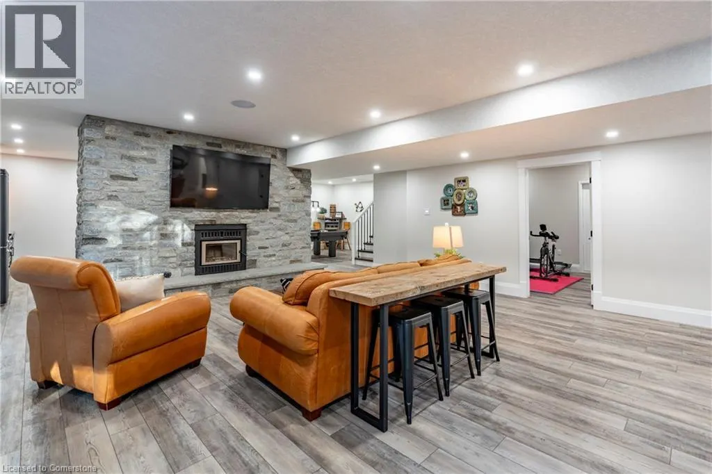 7404 WELLINGTON ROAD 11