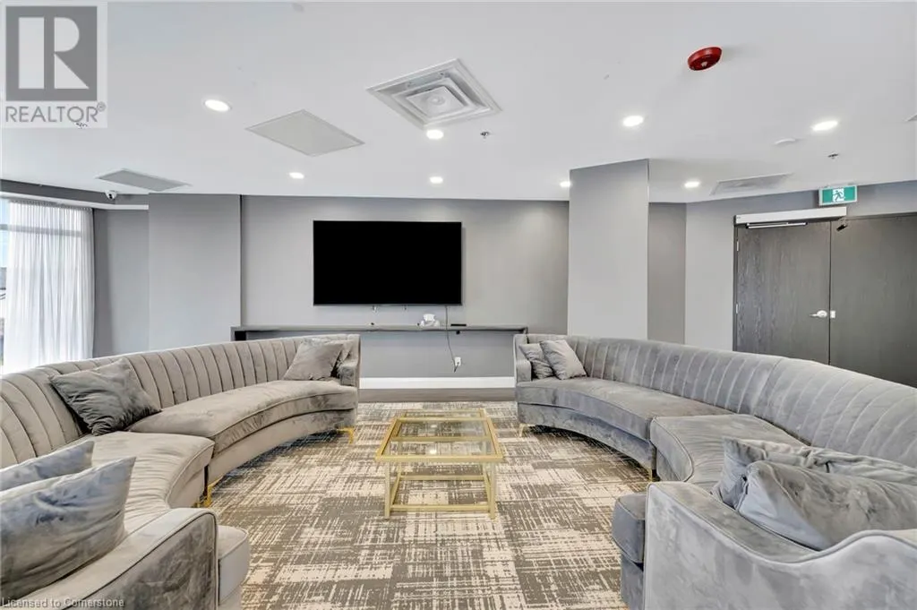 7711 GREEN VISTA Gate Unit# PH02, #PH02