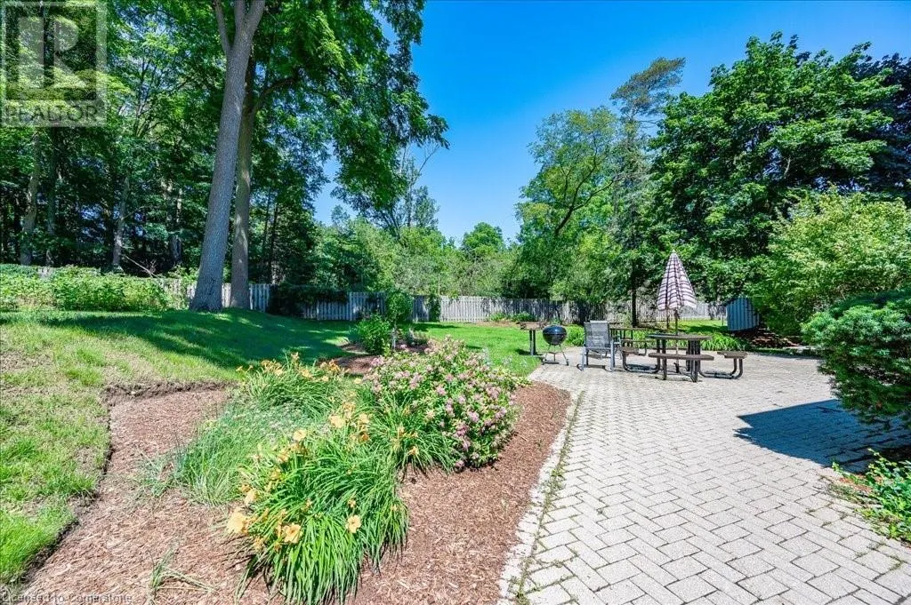 3227 KING Street E Unit# 301, #301