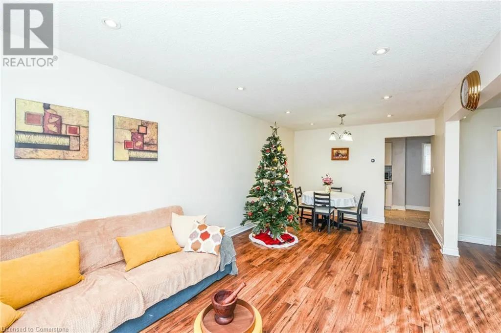 47 ELLIS Drive Unit# 47, #47