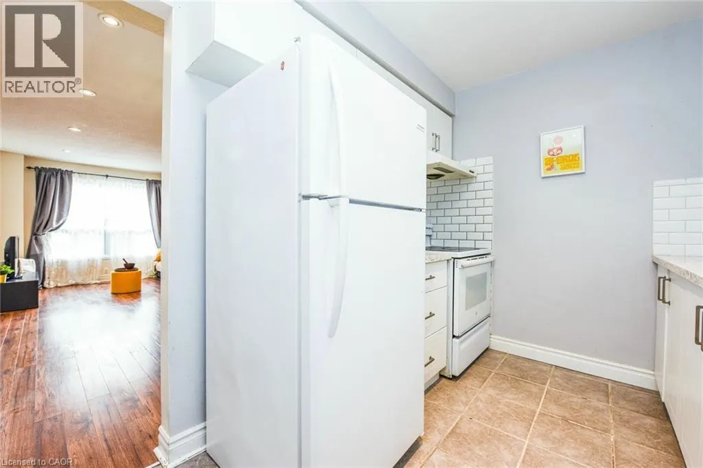 47 ELLIS Drive Unit# 47, #47