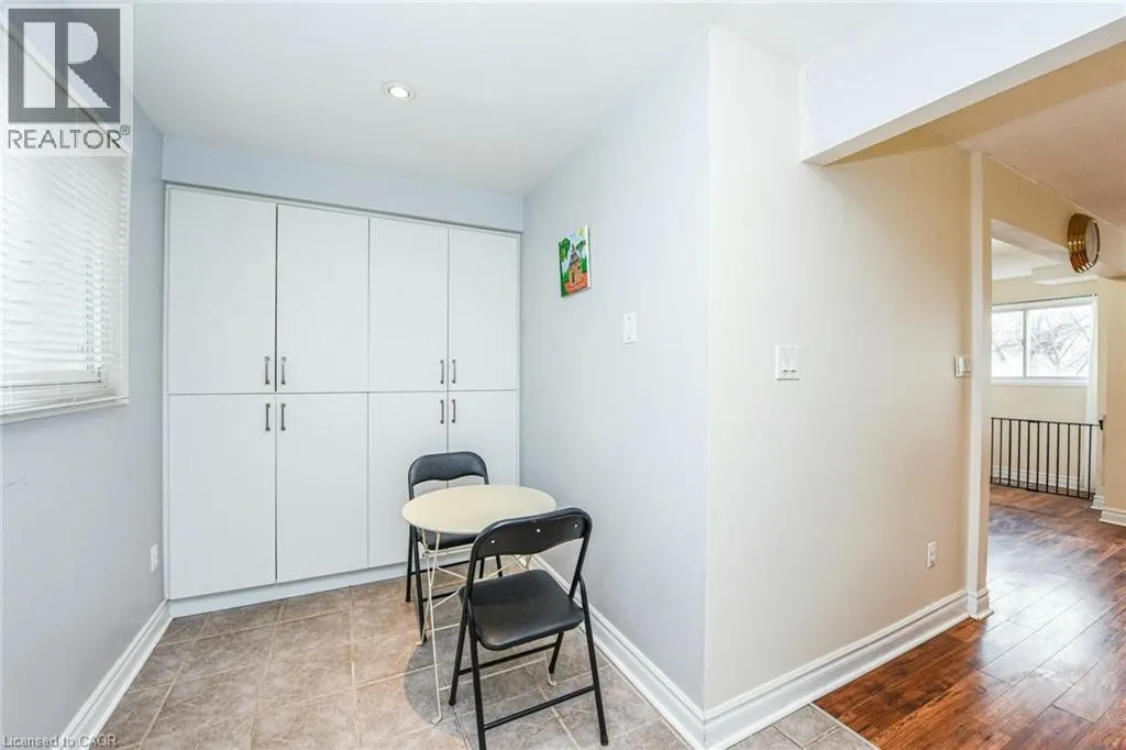47 ELLIS Drive Unit# 47, #47