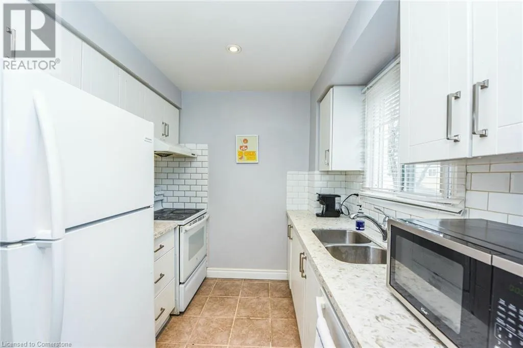 47 ELLIS Drive Unit# 47, #47