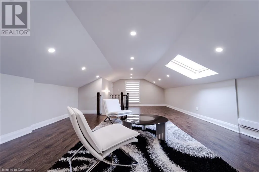 885 GLEN CEDAR Drive