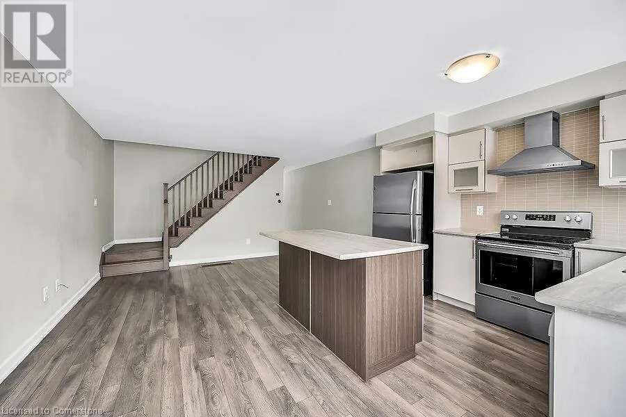 457 QUEEN MARY Drive