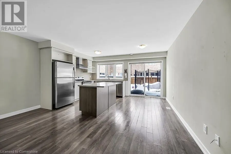 457 QUEEN MARY Drive