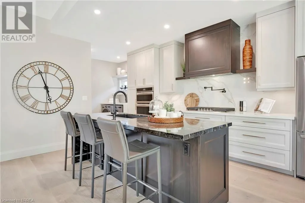 157 PARKSIDE Drive